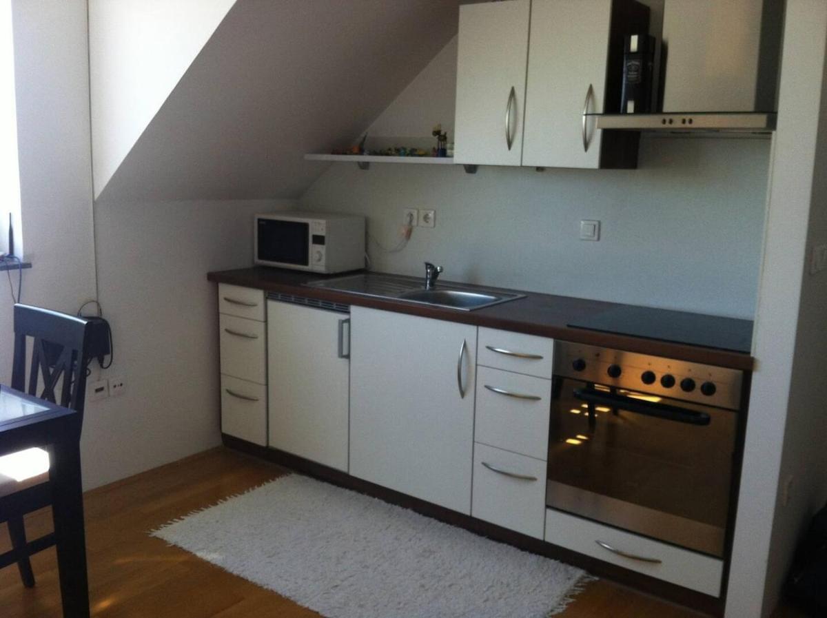 Andro's Modern Apartma